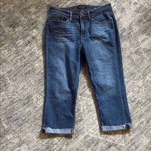 Judy Blue Ankle Cropped Blue Jeans with Rolled Hems - skinny fit Capri - 7/28